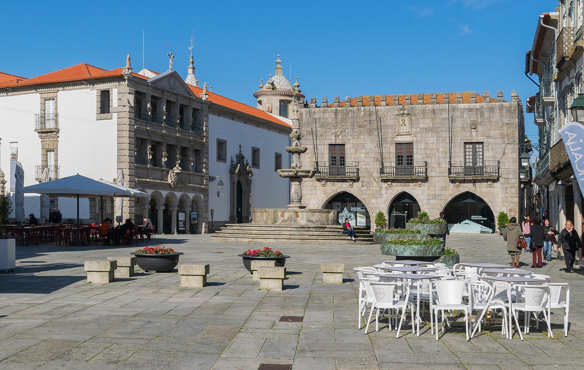Praça da República, no centro histórico de Viana do Castelo